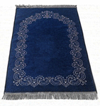 Crescent Chennile Prayer Mat